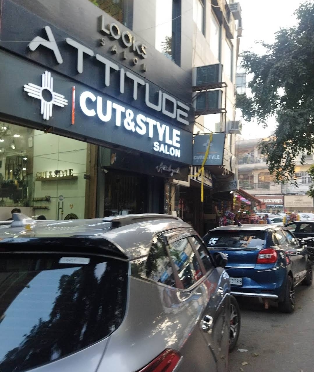 CUT&STYLE Salon - Saket, New Delhi salon