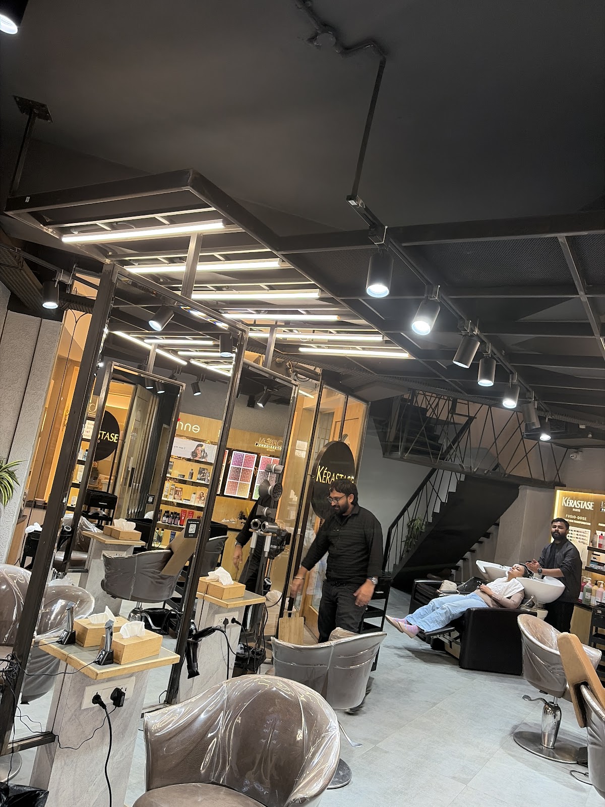Enrich Salon Maninagar salon