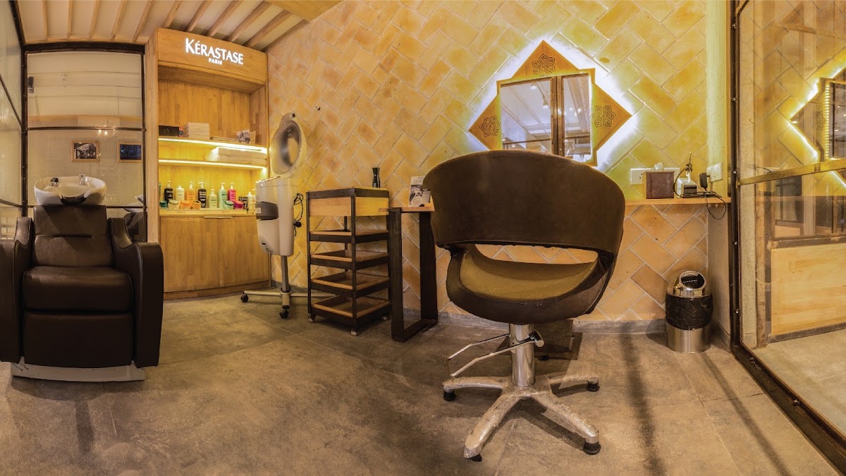 Enrich Salon University Area salon